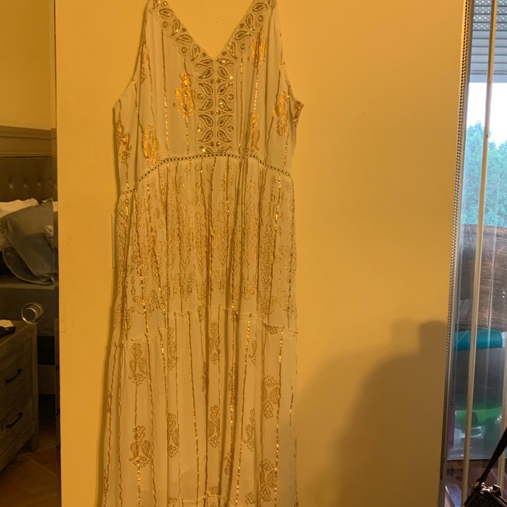 Elegant White and Gold Maxi Dress